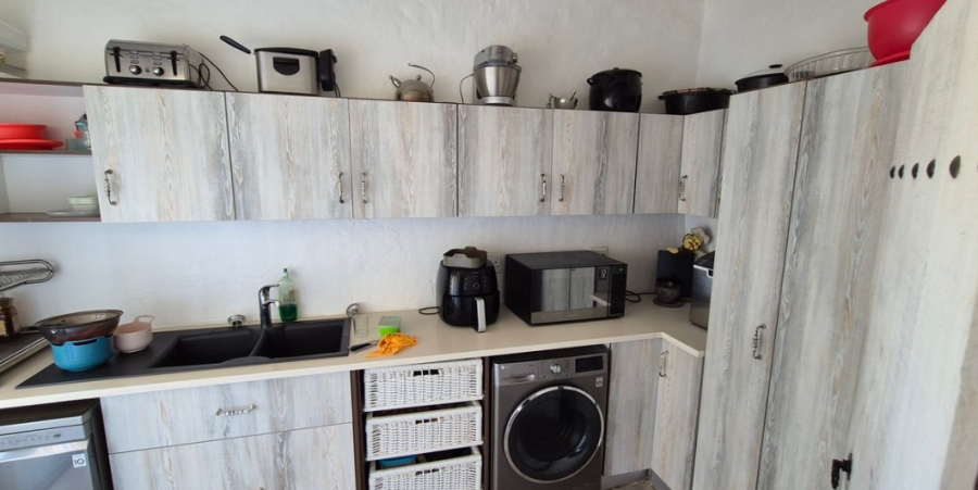 5 Bedroom Property for Sale in Cape Farms Western Cape